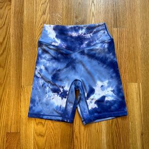 Vitality Cloud Biker Short